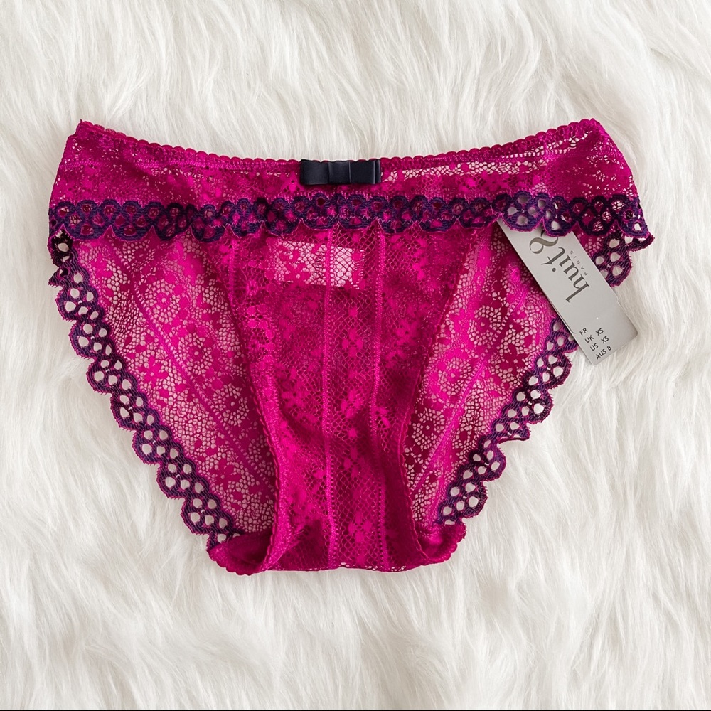 NWT [huit] fuchsia lace cheeky brief